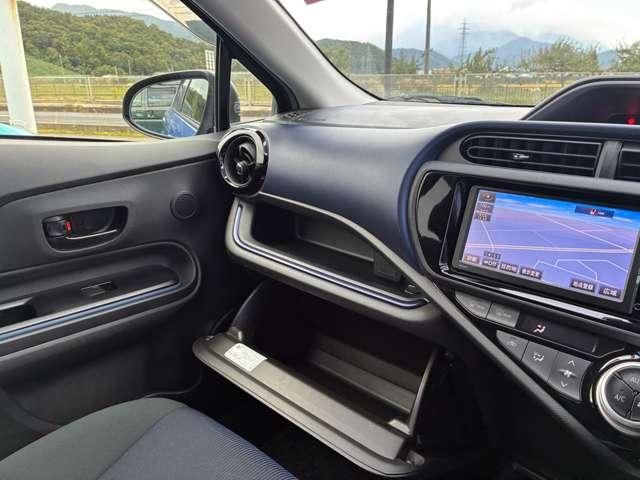 TOYOTA AQUA 2016 Image 31