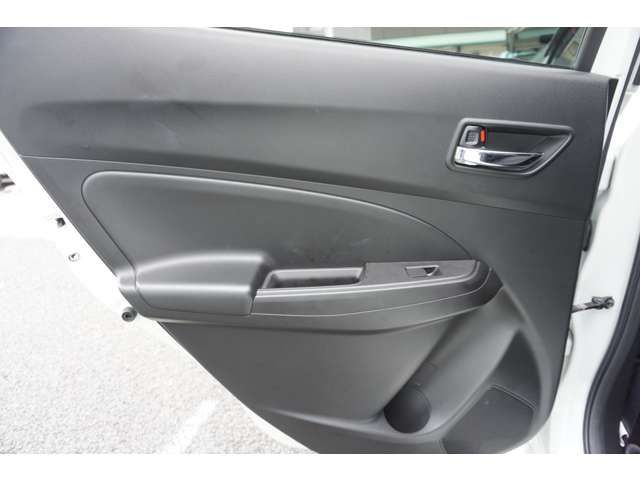 SUZUKI SWIFT 2017 Image 31