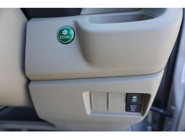 HONDA N-WGN 2016 Image 31