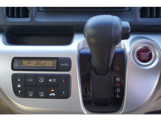 HONDA N-WGN 2016 Image 31