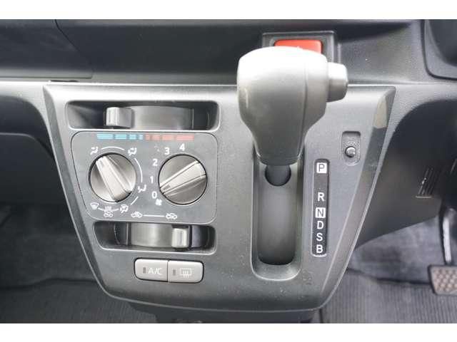 DAIHATSU MIRA E:S 4WD 2019 Image 31