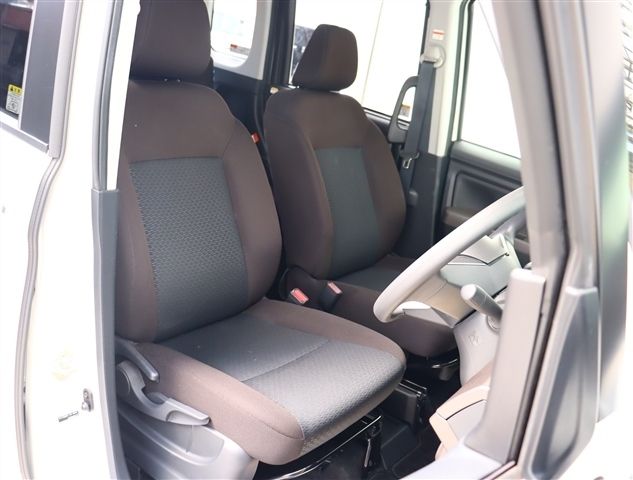 TOYOTA ROOMY 2022 Image 31