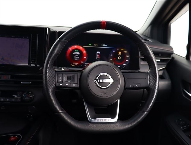 NISSAN AURA 2022 Image 31