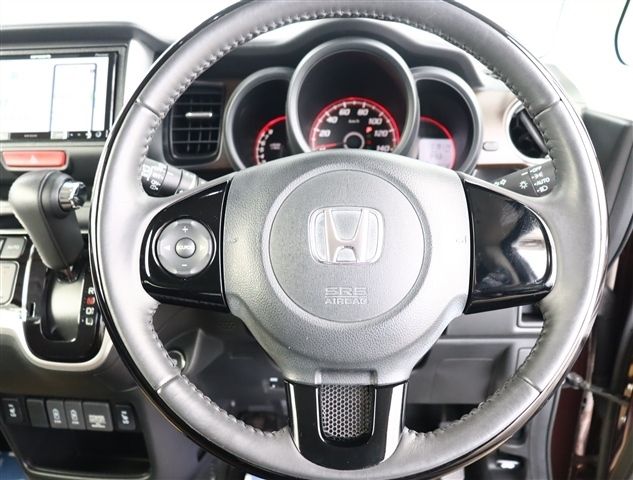 HONDA N BOX SLASH 2018 Image 31