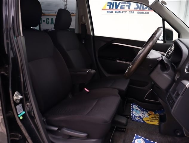 SUZUKI WAGON R STINGRAY 2013 Image 31