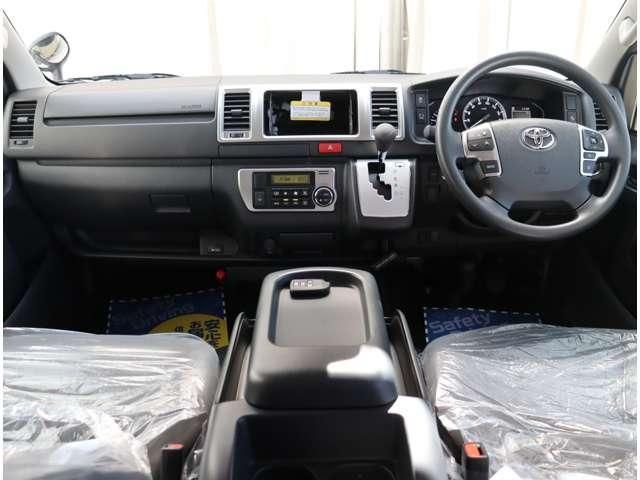 TOYOTA HIACE VAN 2WD 2025 Image 31