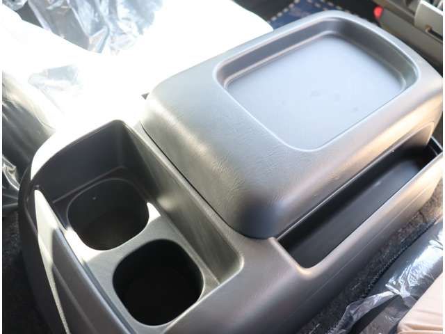 TOYOTA HIACE VAN 2WD 2025 Image 31