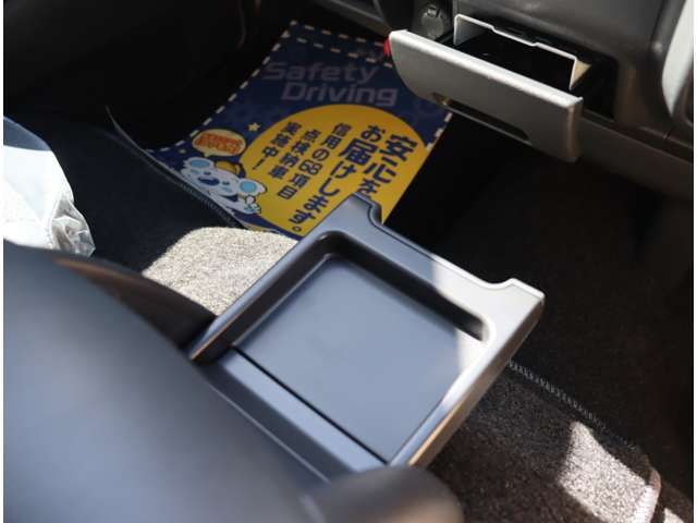 TOYOTA HIACE VAN 2WD 2025 Image 31