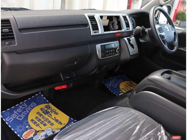 TOYOTA HIACE VAN 2WD 2025 Image 31