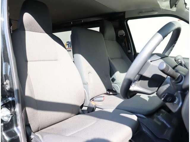 TOYOTA HIACE VAN 2WD 2024 Image 31