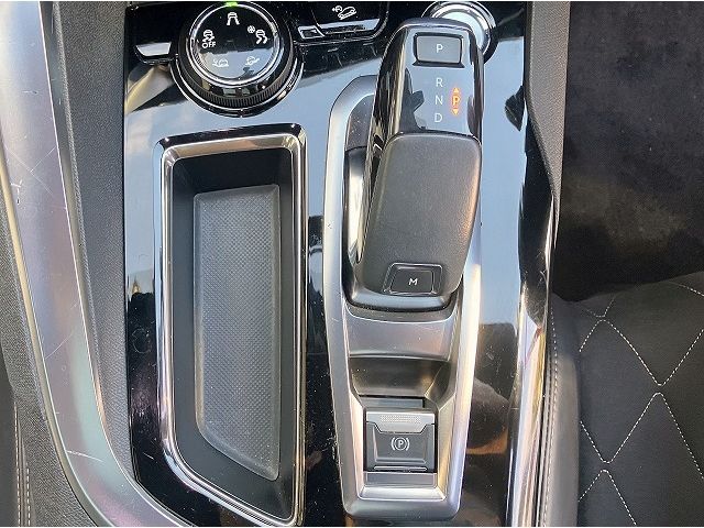 PEUGEOT 3008 2017 Image 31