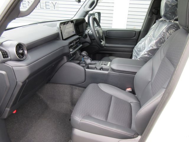 TOYOTA LANDCRUISER 250 2025 Image 31