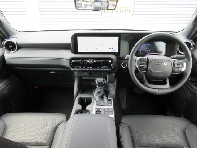 TOYOTA LANDCRUISER 250 2025 Image 31