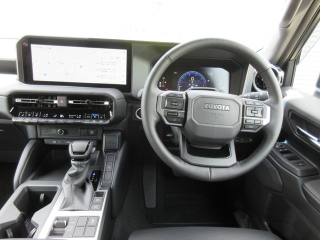 TOYOTA LANDCRUISER 250 2025 Image 31