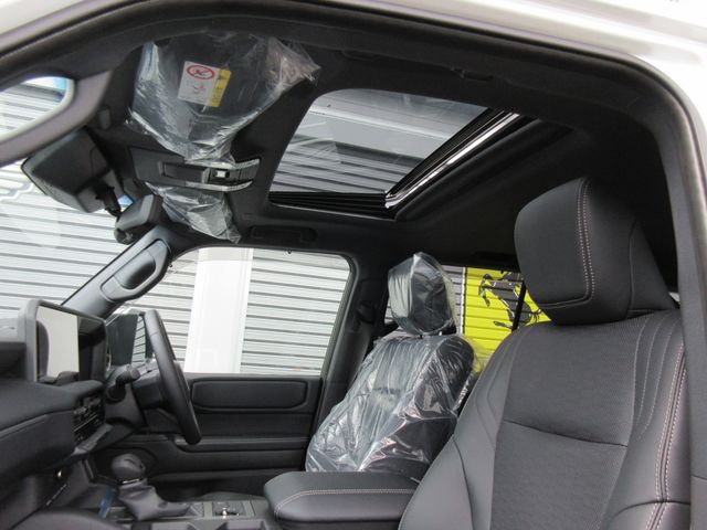 TOYOTA LANDCRUISER 250 2025 Image 31