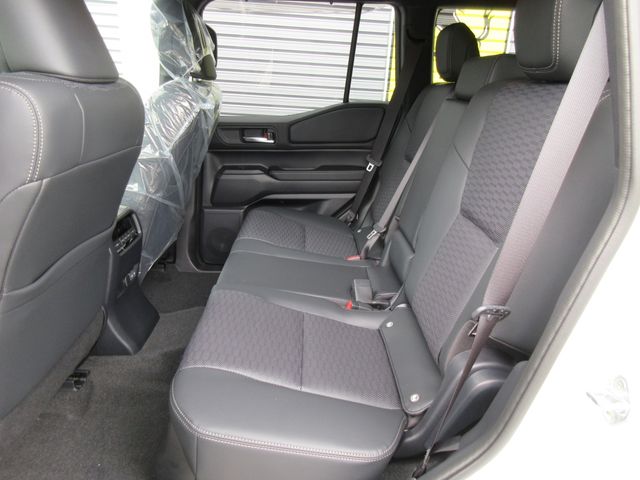 TOYOTA LANDCRUISER 250 2025 Image 31