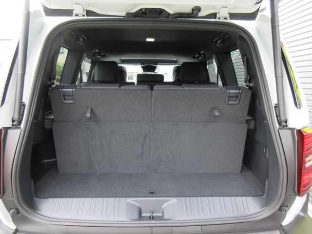 TOYOTA LANDCRUISER 250 2025 Image 31