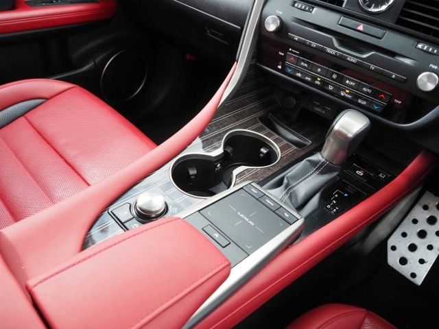 TOYOTA LEXUS RX450H AWD 2020 Image 31