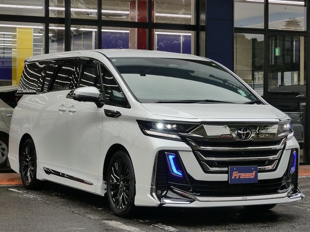 TOYOTA VELLFIRE  HYBRID 4WD 2023 Image 31