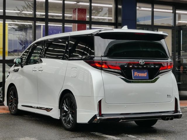 TOYOTA VELLFIRE  HYBRID 4WD 2023 Image 31