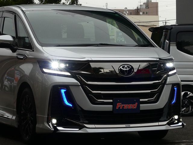 TOYOTA VELLFIRE  HYBRID 4WD 2023 Image 31