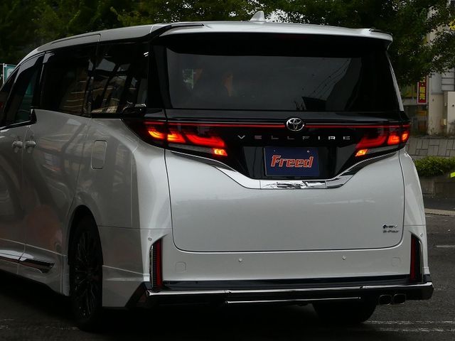 TOYOTA VELLFIRE  HYBRID 4WD 2023 Image 31