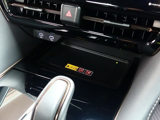 TOYOTA VELLFIRE  HYBRID 4WD 2023 Image 31