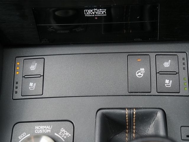 TOYOTA LEXUS RC350 2019 Image 31