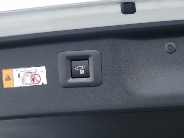 TOYOTA ALPHARD HYBRID 2023 Image 31