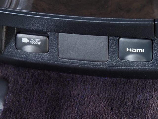 TOYOTA ALPHARD HYBRID 4WD 2020 Image 31