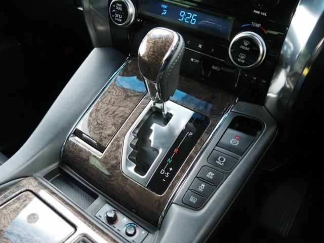 TOYOTA ALPHARD HYBRID 4WD 2020 Image 31