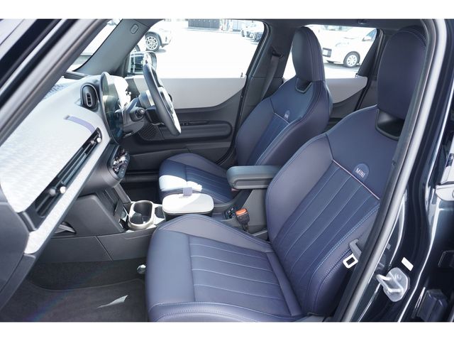 BMW MINI COOPER 5DOOR 2025 Image 31