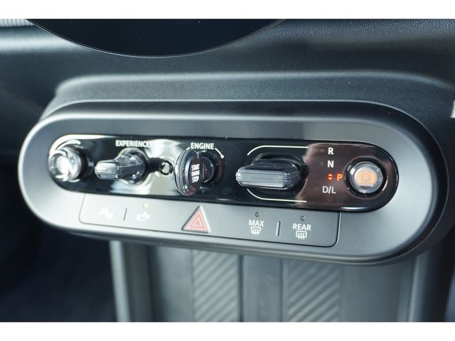 BMW MINI COOPER 5DOOR 2025 Image 31