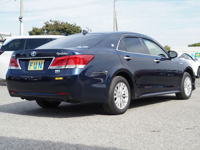 TOYOTA CROWN SEDAN HYBRID 4 2016 Image 31