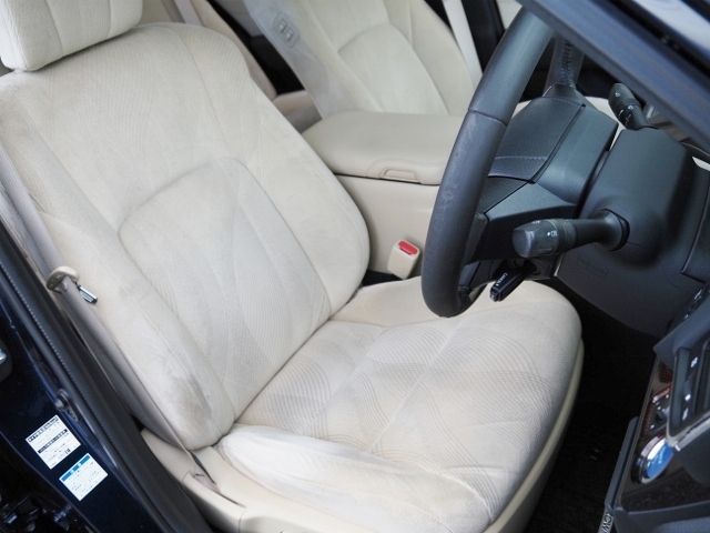 TOYOTA CROWN SEDAN HYBRID 4 2016 Image 31