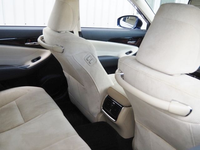 TOYOTA CROWN SEDAN HYBRID 4 2016 Image 31