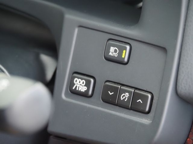 TOYOTA CROWN SEDAN HYBRID 4 2016 Image 31