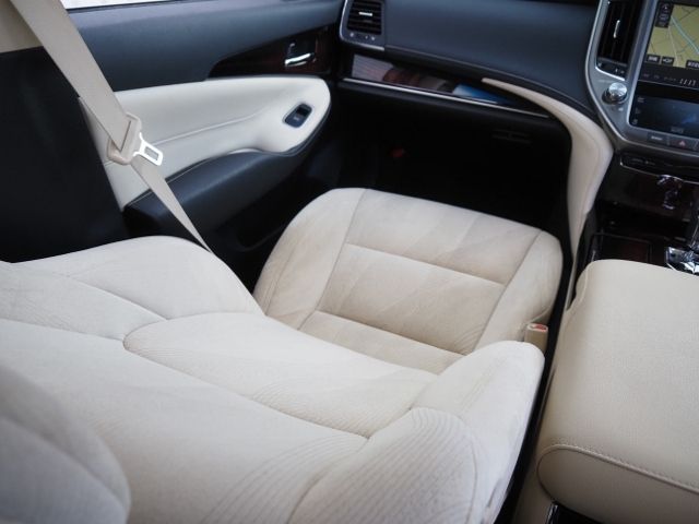 TOYOTA CROWN SEDAN HYBRID 4 2016 Image 31