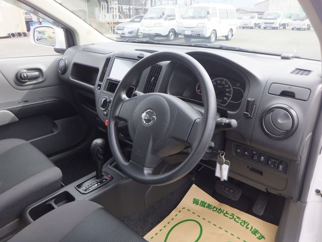 NISSAN NV150 AD 4WD 2020 Image 31