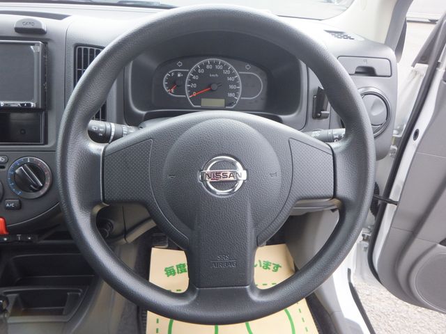 NISSAN NV150 AD 4WD 2020 Image 31