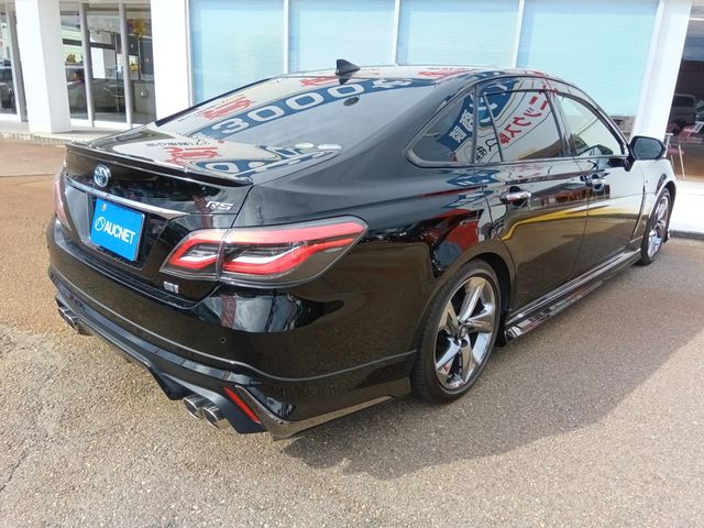 TOYOTA CROWN SEDAN HYBRID 2019 Image 31