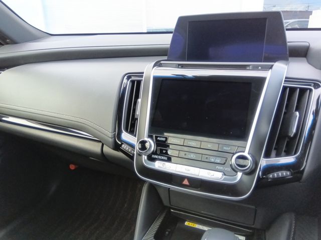 TOYOTA CROWN SEDAN HYBRID 2019 Image 31