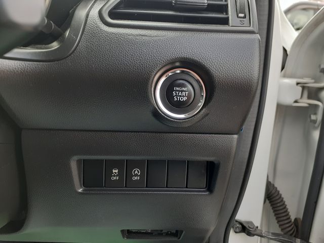 SUZUKI SWIFT 2017 Image 31