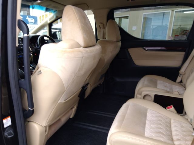 TOYOTA VELLFIRE 4WD 2017 Image 31