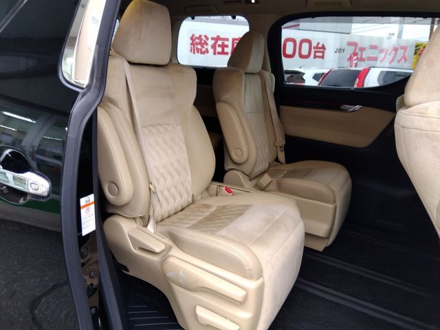 TOYOTA VELLFIRE 4WD 2017 Image 31