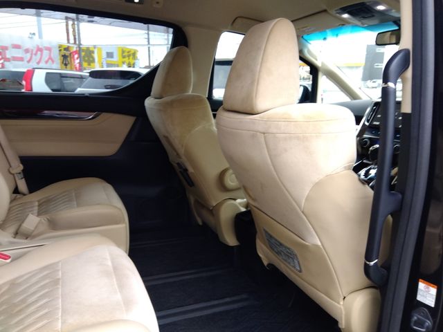 TOYOTA VELLFIRE 4WD 2017 Image 31