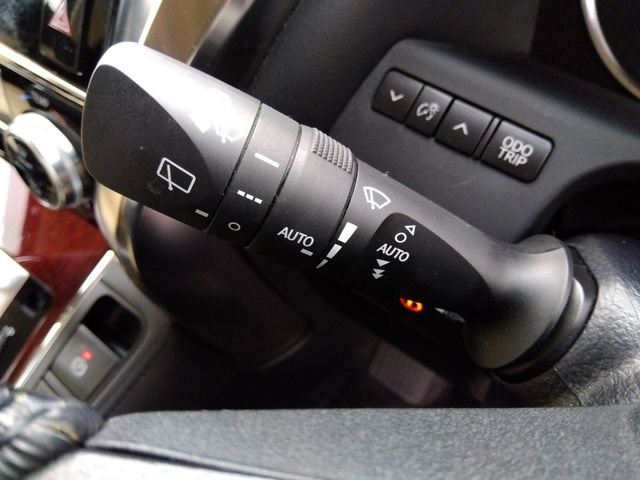 TOYOTA VELLFIRE 4WD 2017 Image 31