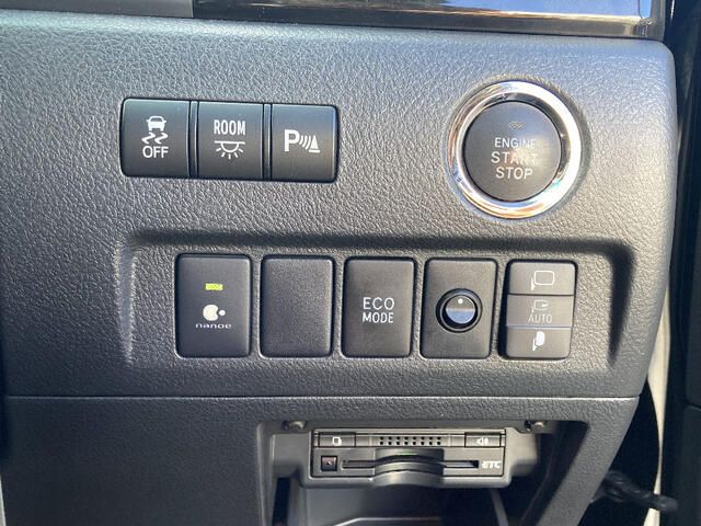 TOYOTA VELLFIRE 4WD 2014 Image 31