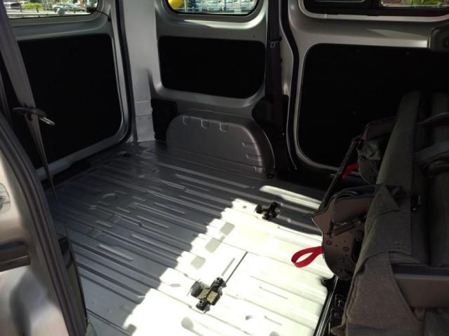 NISSAN NV200 VANETTE VAN 2023 Image 31