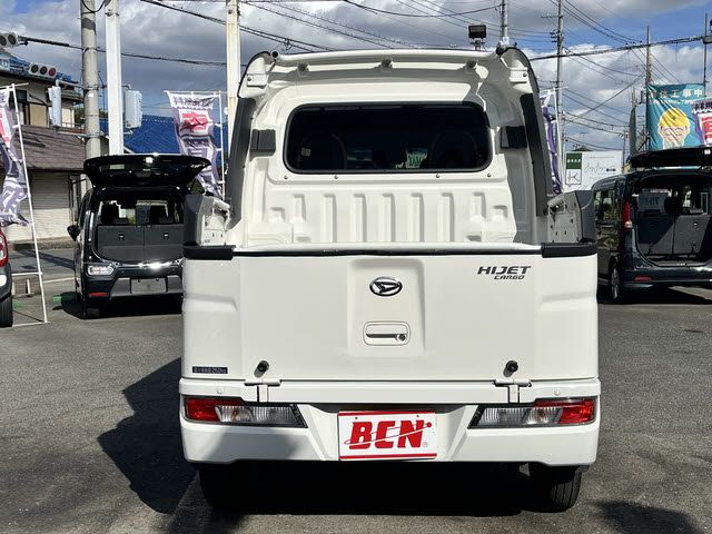 DAIHATSU HIJET DECKVAN 2018 Image 31
